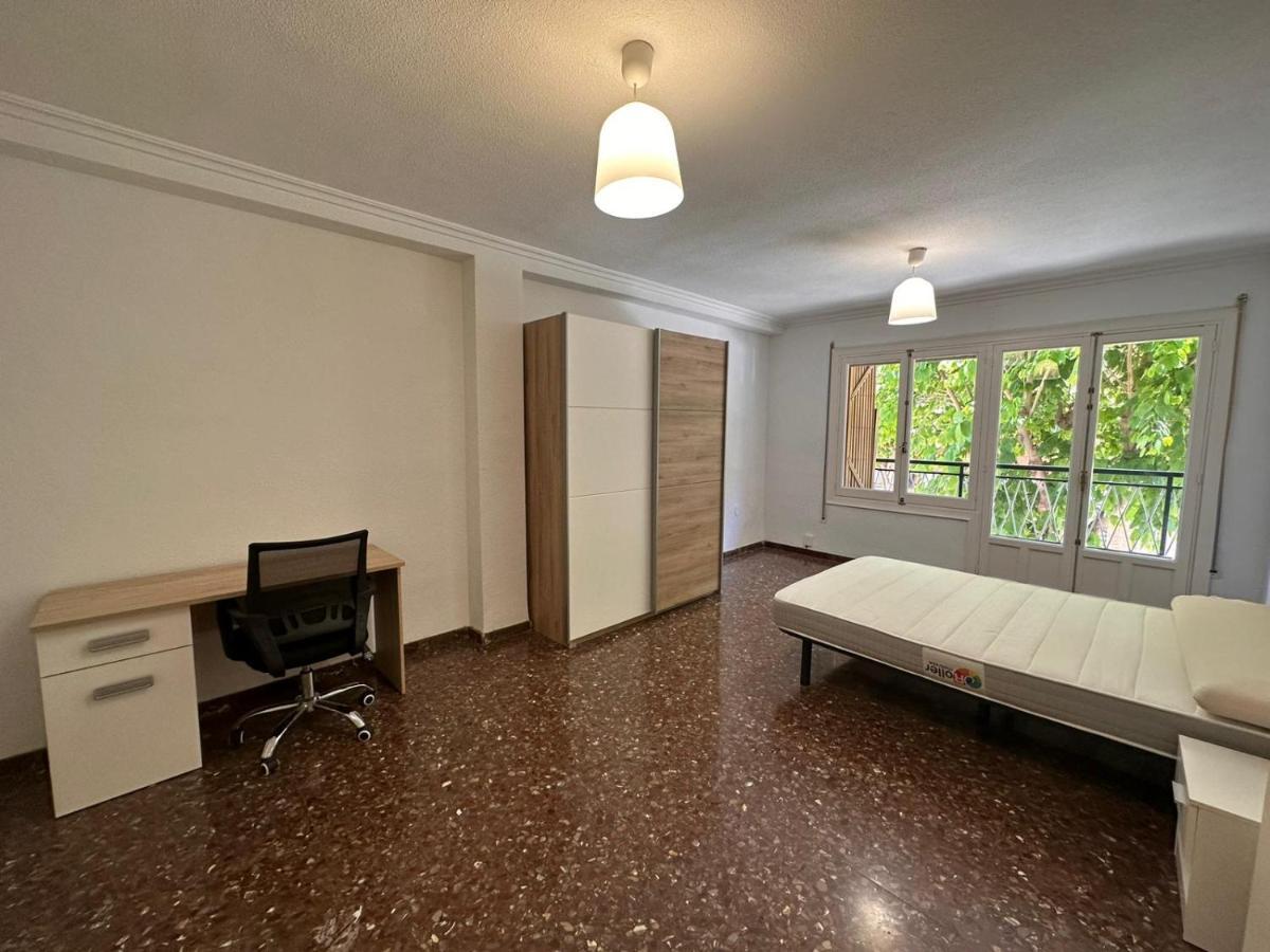 Piso 4 Dormitorios Centrico Con Gran Terraza San Juan  Extérieur photo